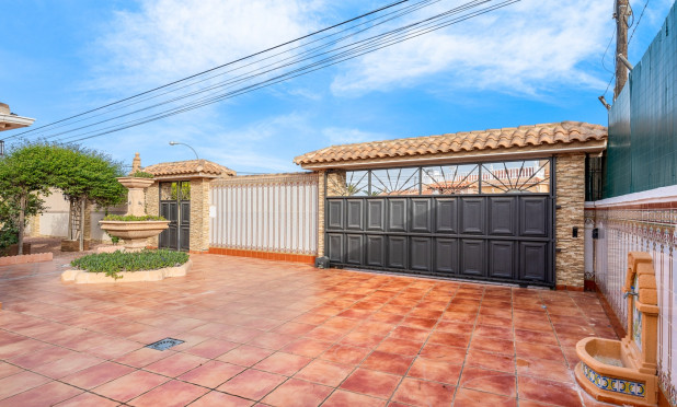 Revente - Villa - Torrevieja - torrevieja