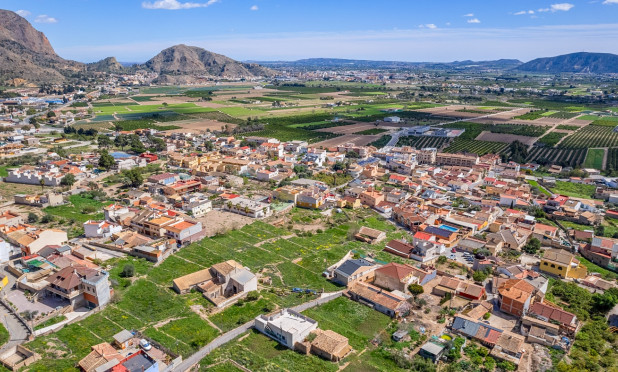Herverkoop - Finca / Landelijk eigendom - Orihuela