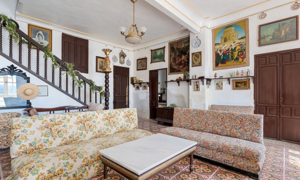 Herverkoop - Finca / Landelijk eigendom - Orihuela