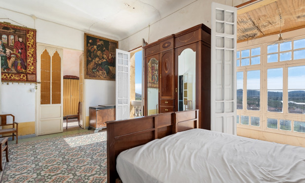 Herverkoop - Finca / Landelijk eigendom - Orihuela