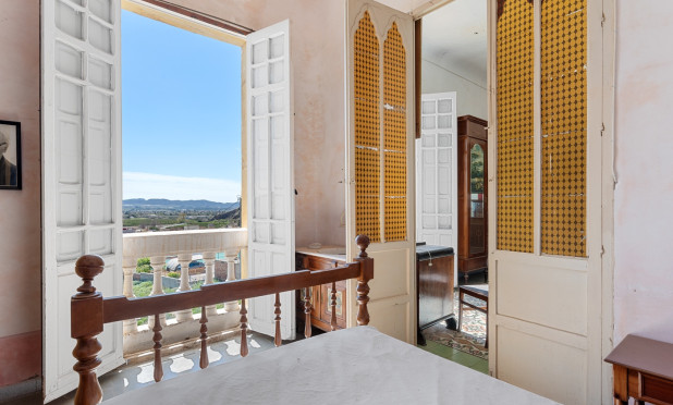 Herverkoop - Finca / Landelijk eigendom - Orihuela