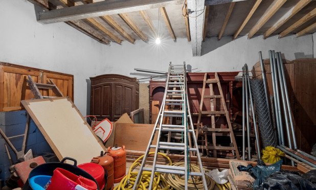 Herverkoop - Finca / Landelijk eigendom - Orihuela