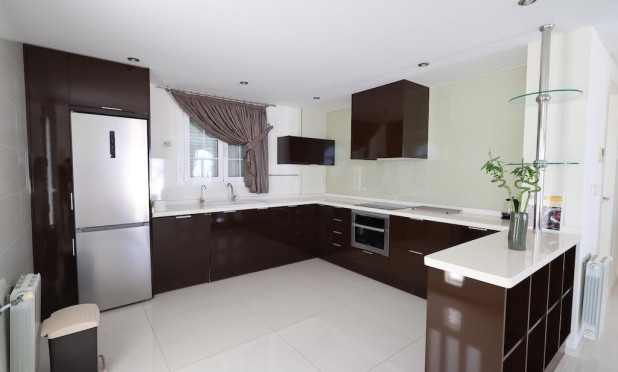 Resale - Villa - Ciudad Quesada