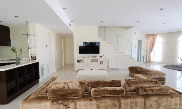 Resale - Villa - Ciudad Quesada