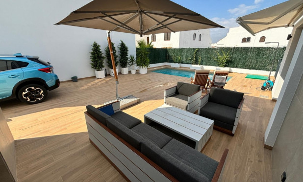 Herverkoop - Villa - Ciudad Quesada