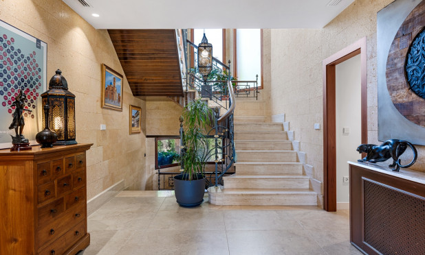 Wiederverkauf - Villa - Elche