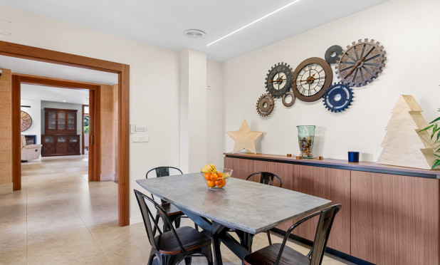 Wiederverkauf - Villa - Elche