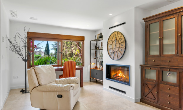 Wiederverkauf - Villa - Elche