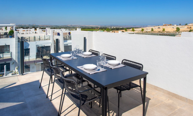 Alquiler a largo plazo - Apartamento / piso - San Miguel de Salinas