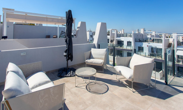 Alquiler a largo plazo - Apartamento / piso - San Miguel de Salinas