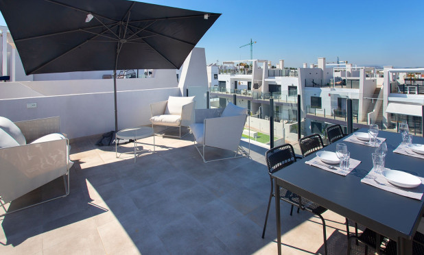 Alquiler a largo plazo - Apartamento / piso - San Miguel de Salinas