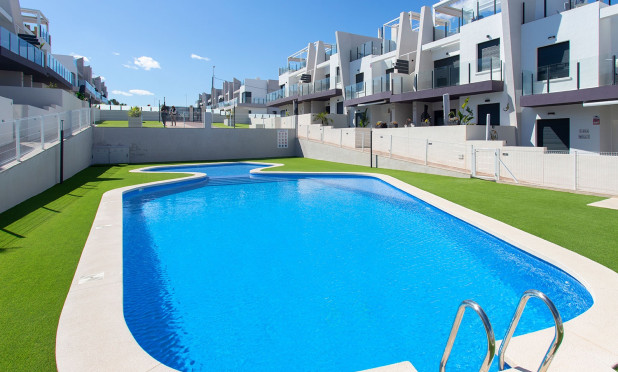 Alquiler a largo plazo - Apartamento / piso - San Miguel de Salinas