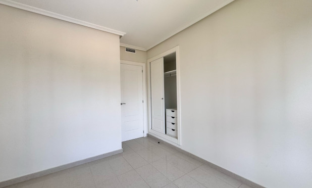 Resale - Apartment / flat - Benidorm - Levante