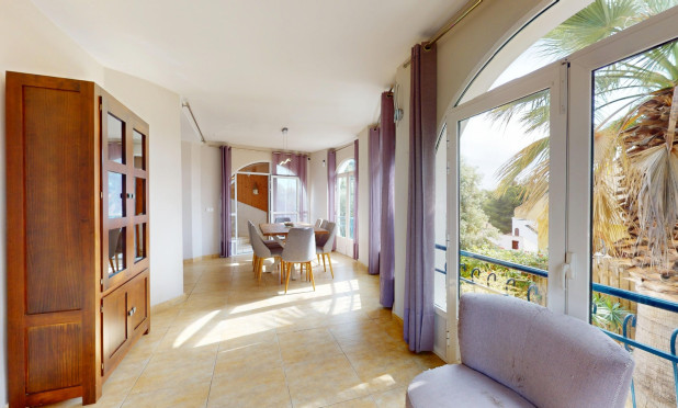 Resale - Villa - Orihuela Costa - La Zenia