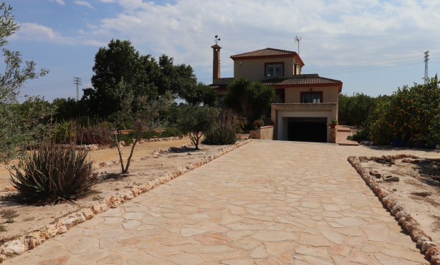 Wiederverkauf - Finca / Country Property - Algorfa - Algorfa - Country