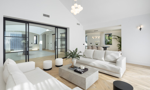 Neue Gebäude - Villa - Benahavis - Benahavís