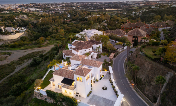 Neue Gebäude - Villa - Benahavis - Benahavís