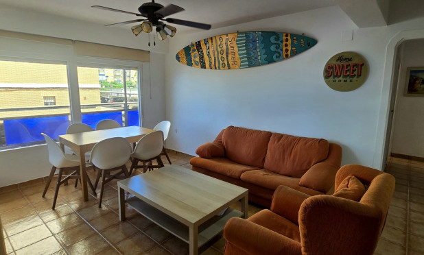 Odsprzedaż - Mieszkanie w bloku - Denia - Les Marines - Las Marinas