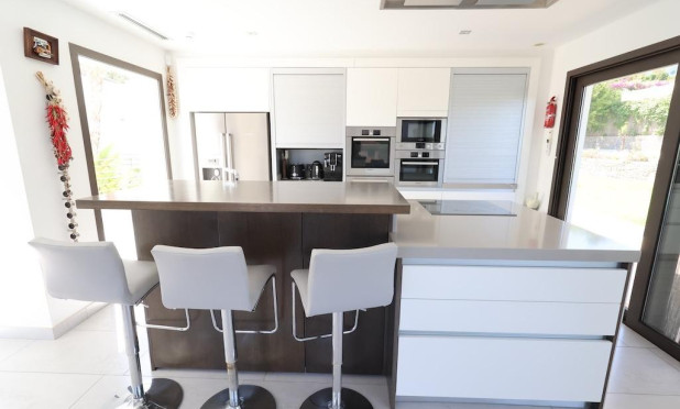 Resale - Villa - Jávea - Monte Olimpo