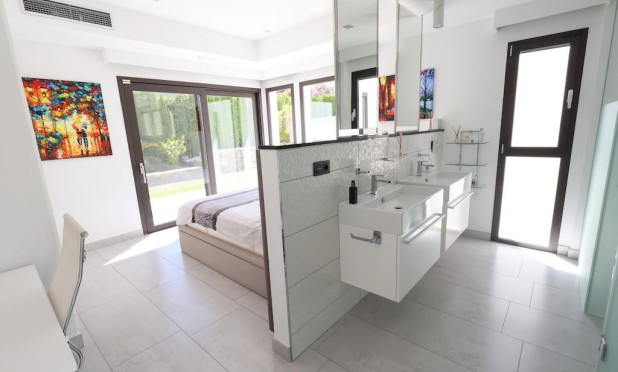 Resale - Villa - Jávea - Monte Olimpo