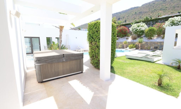 Resale - Villa - Jávea - Monte Olimpo