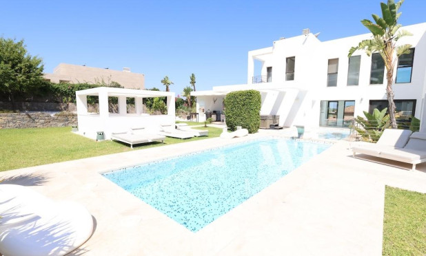Resale - Villa - Jávea - Monte Olimpo