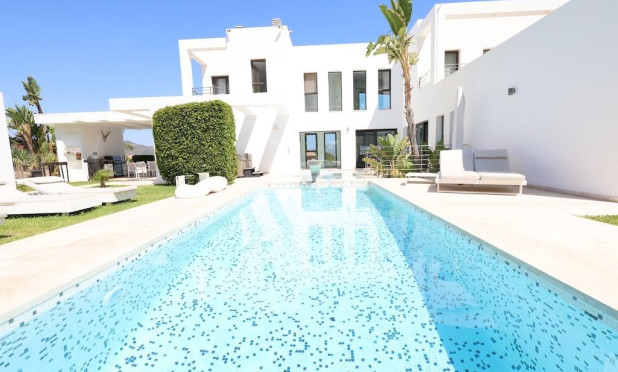 Resale - Villa - Jávea - Monte Olimpo