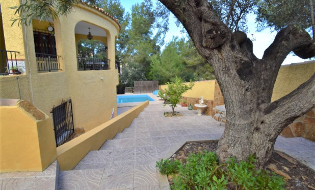 Resale - Detached Villa - Orihuela Costa - Villamartin