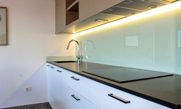 Neue Gebäude - Penthouse - Xeresa