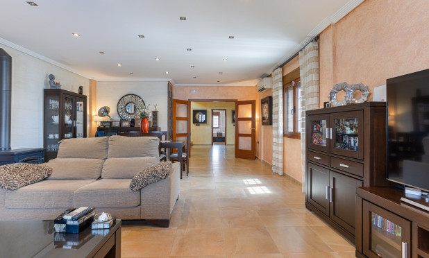 Resale - Villa - Los Montesinos - La Herrada