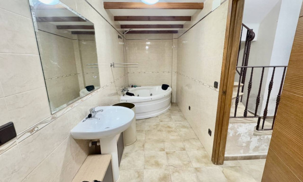 Resale - Villa - Guardamar del Segura - Guardamar Del Segura