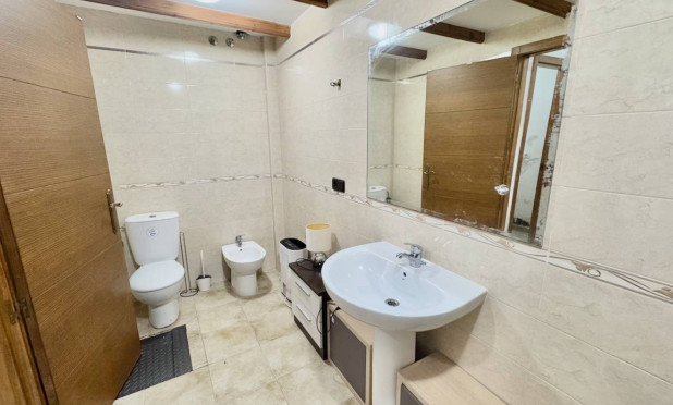 Resale - Villa - Guardamar del Segura - Guardamar Del Segura