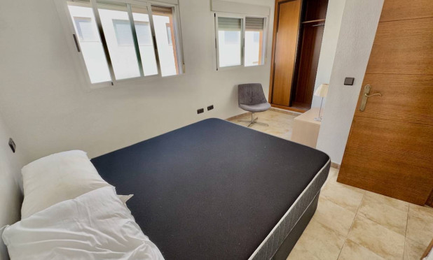 Resale - Villa - Guardamar del Segura - Guardamar Del Segura