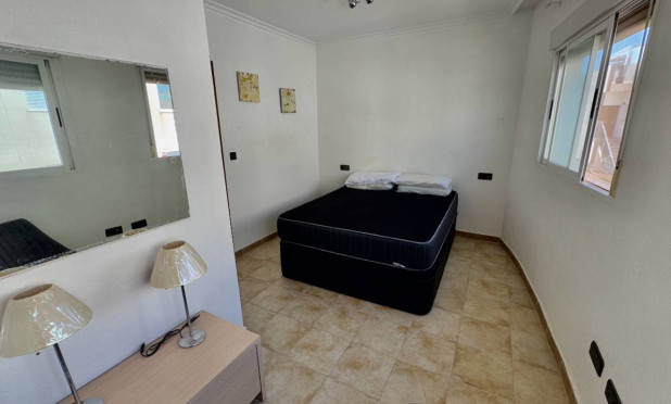 Resale - Villa - Guardamar del Segura - Guardamar Del Segura