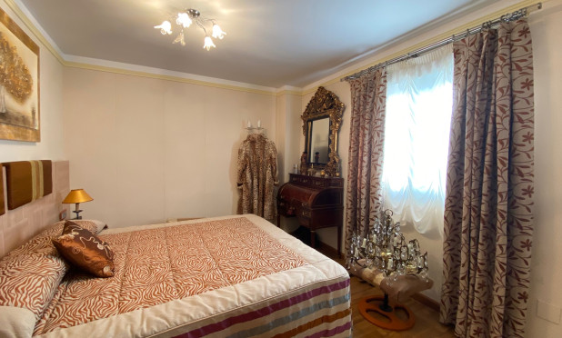 Resale - Apartment / flat - Guardamar del Segura - El Edén