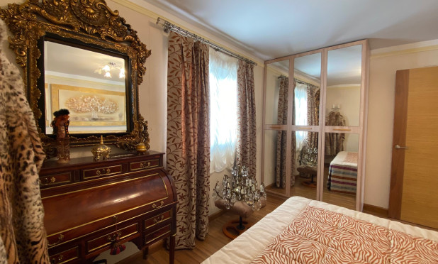 Resale - Apartment / flat - Guardamar del Segura - El Edén