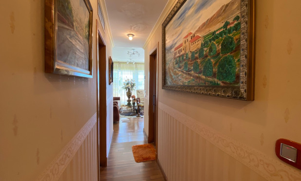 Resale - Apartment / flat - Guardamar del Segura - El Edén