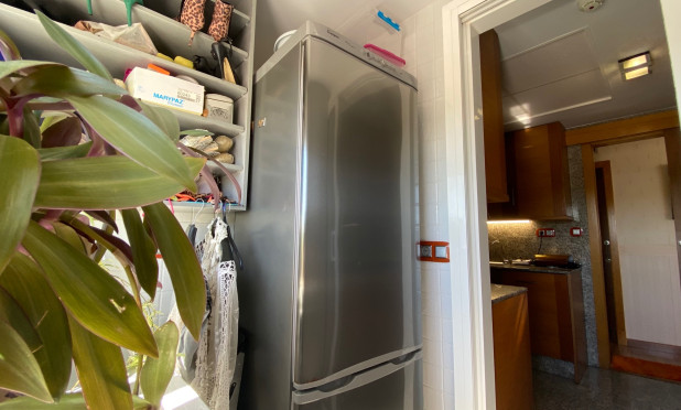 Resale - Apartment / flat - Guardamar del Segura - El Edén