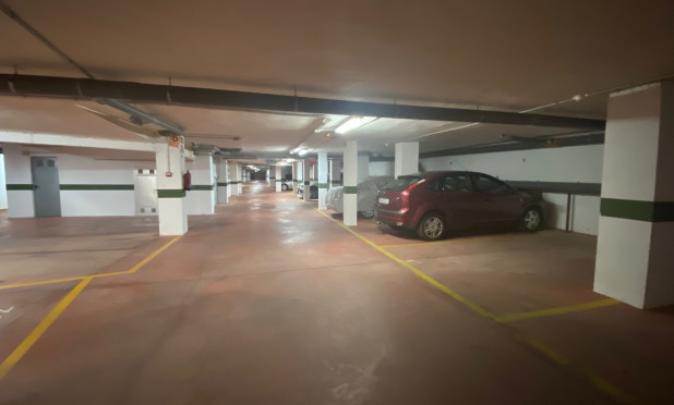 Resale - Apartment / flat - Guardamar del Segura - El Edén