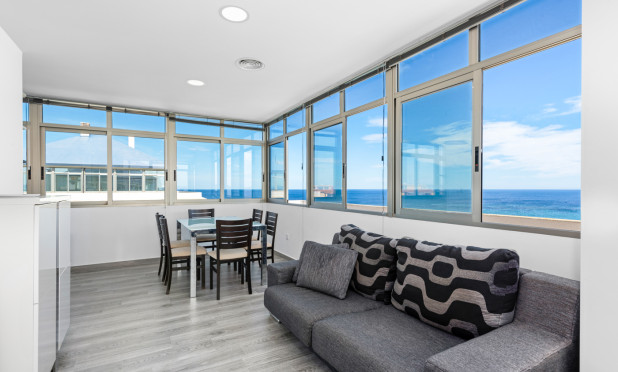 Odsprzedaż - Mieszkanie w bloku - La Manga del Mar Menor - La Manga Del Mar Menor