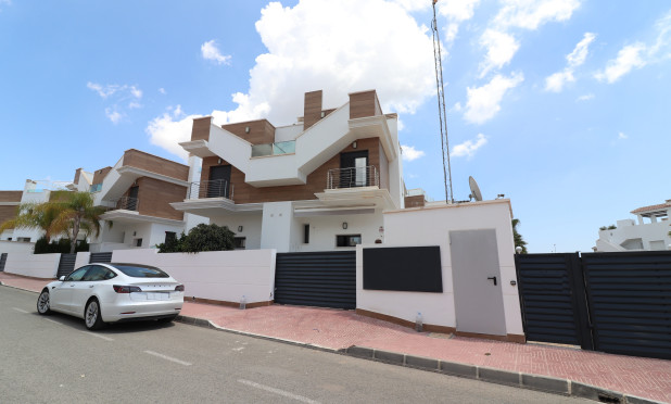 Herverkoop - Semi Detached Villa - Ciudad Quesada - La Laguna