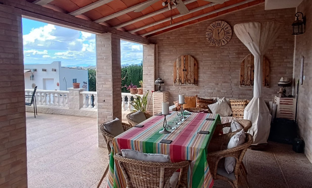 Odsprzedaż - Villa - Fortuna