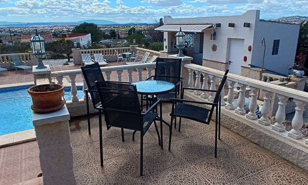 Odsprzedaż - Villa - Fortuna