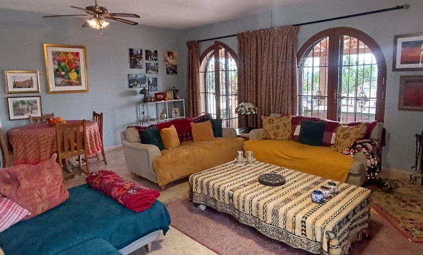 Odsprzedaż - Villa - Fortuna