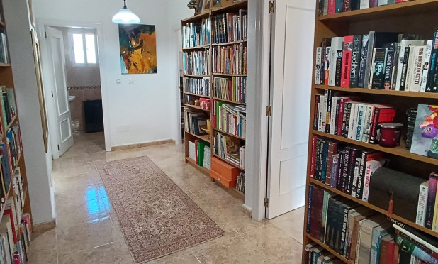 Odsprzedaż - Villa - Fortuna