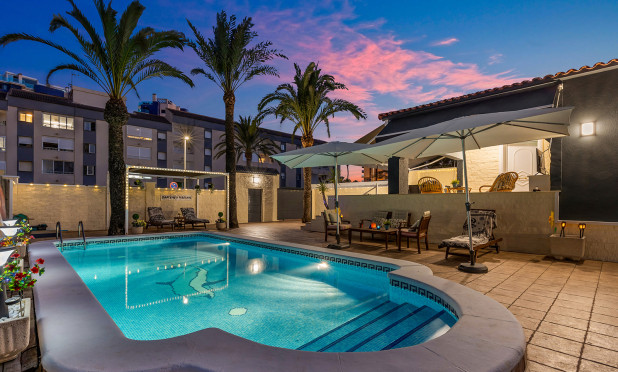 Resale - Villa - Torrevieja - Rocio del Mar