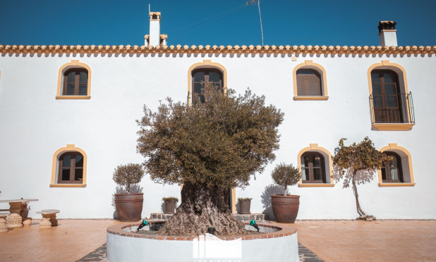 Wiederverkauf - Finca / Landgut - Lorca