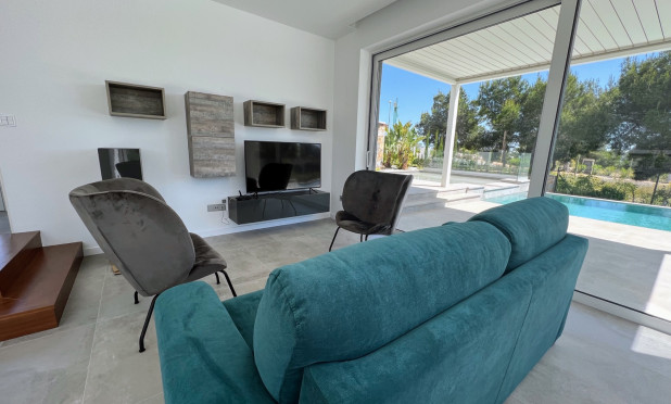 Resale - Villa - Las Colinas Golf Resort - Las Colinas Golf