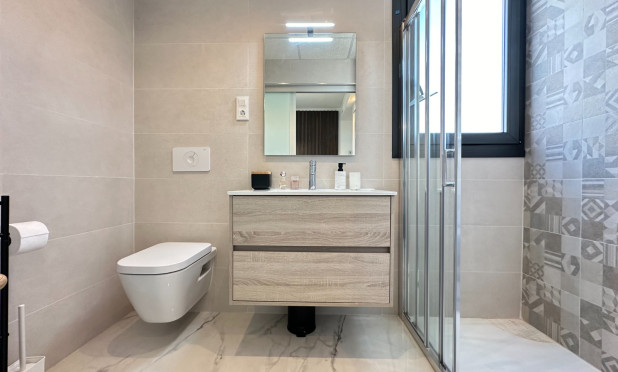 Herverkoop - Penthouse - Playa Flamenca