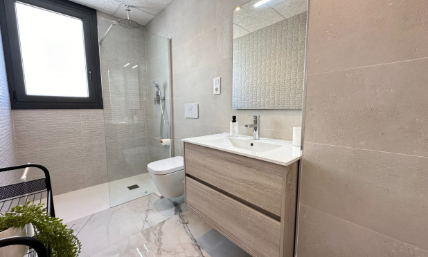 Herverkoop - Penthouse - Playa Flamenca